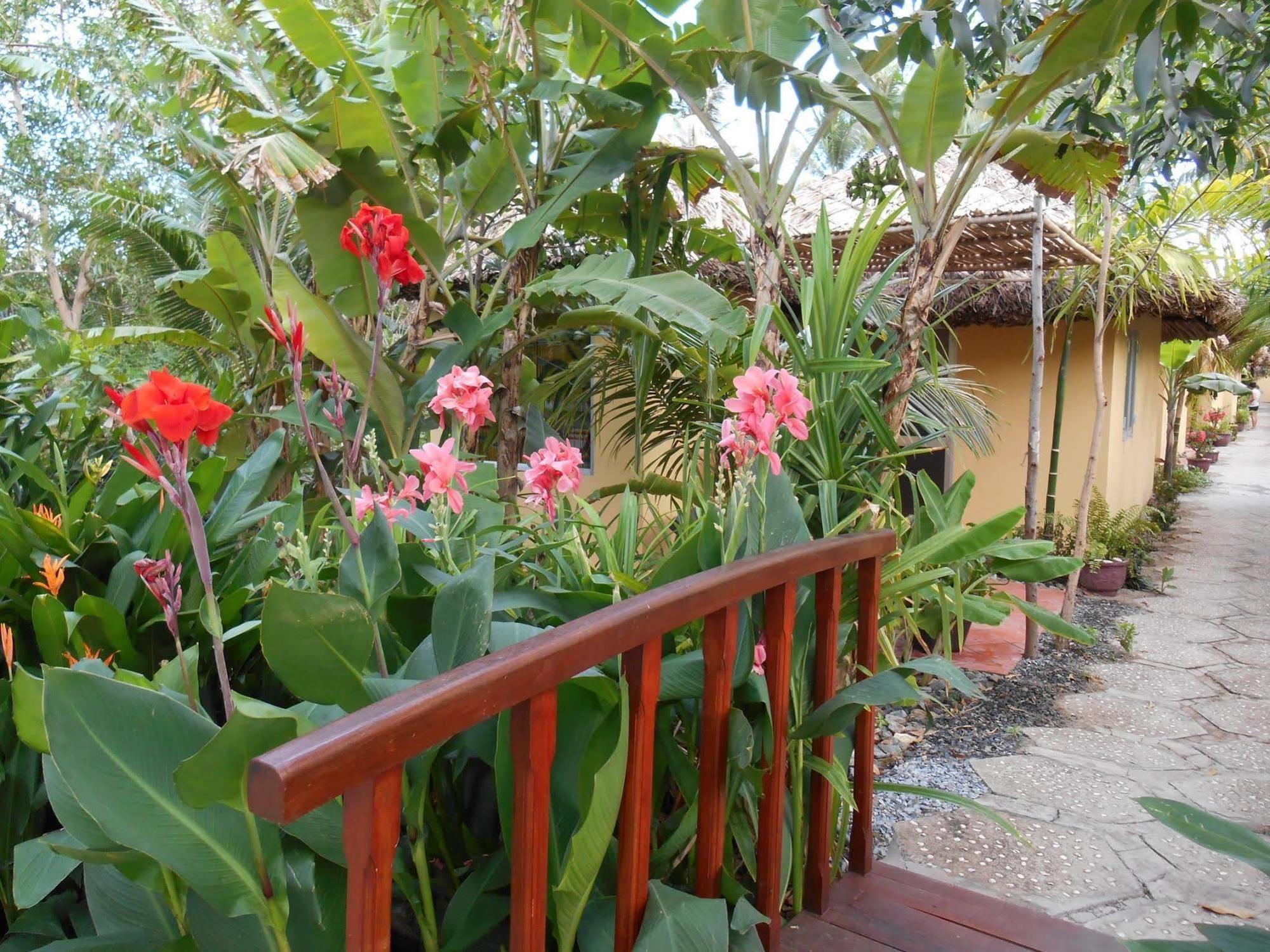 Thuy - Gunter Garden Bungalow Apartment Mui Ne Exterior photo